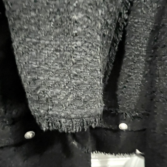 EXPRESS women’s jacket with button & frayed edge detailing, size L. Worn once - Picture 4 of 5